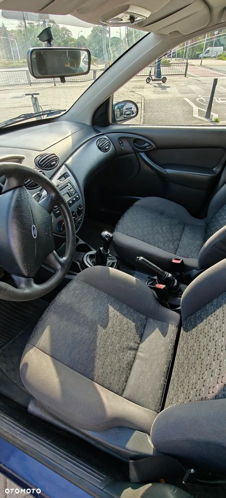 Ford Focus 1.6 Comfort X / 100 - 14