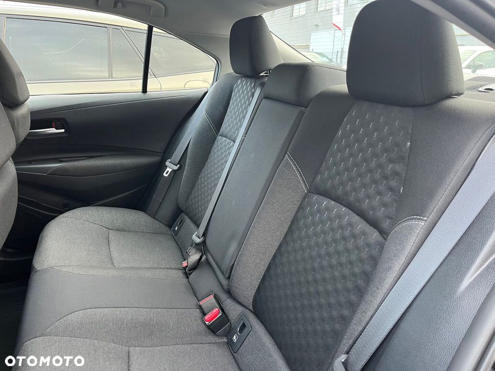 Toyota Corolla 1.8 Hybrid Comfort - 27
