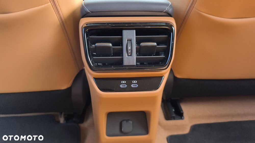 Lexus RZ 450e Prestige DIRECT4 - 13