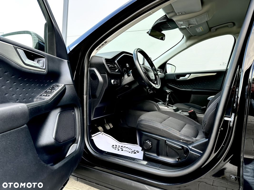 Ford Kuga 1.5 EcoBoost TITANIUM - 23