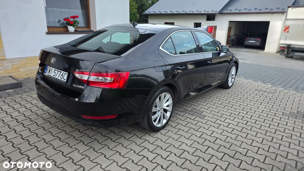 Skoda Superb 2.0 TDI Style DSG - 9