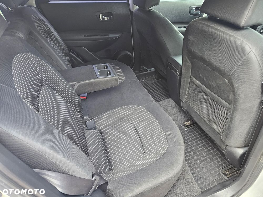 Nissan Qashqai 2.0 4x4 Tekna - 6
