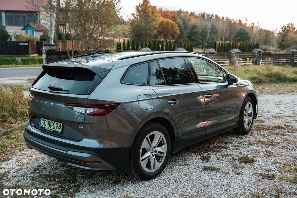 Skoda Enyaq 60 62kWh Clever - 8
