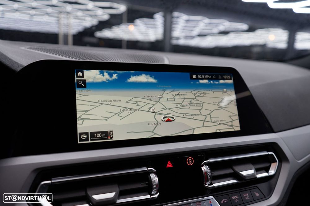 BMW 320 d Pack M Auto - 35