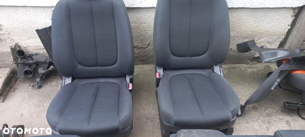 kia carens III 3 06-13 Fotel tył kanapa TYLNA poznań - 2