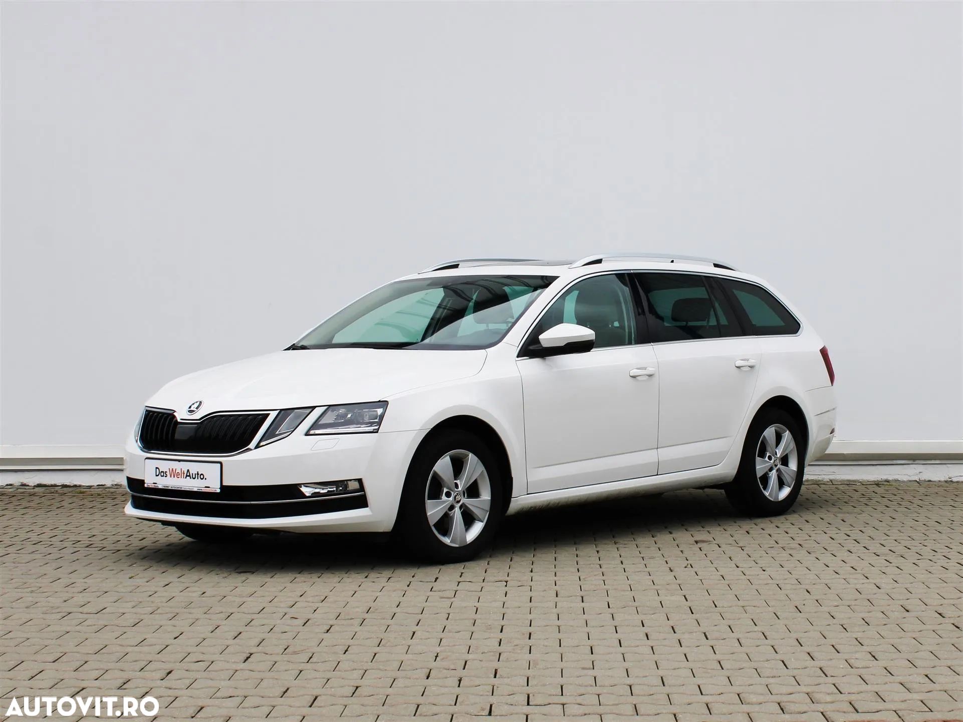 Skoda Octavia Combi 1.5 TSI ACT Style - 1