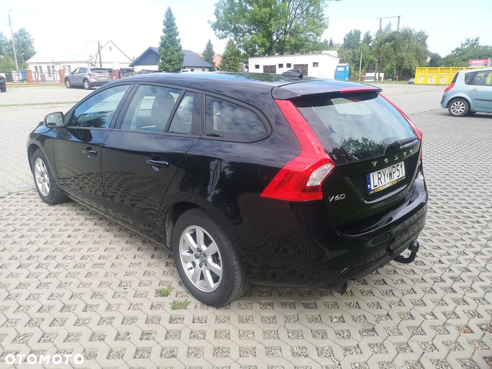 Volvo V60 T3 - 25