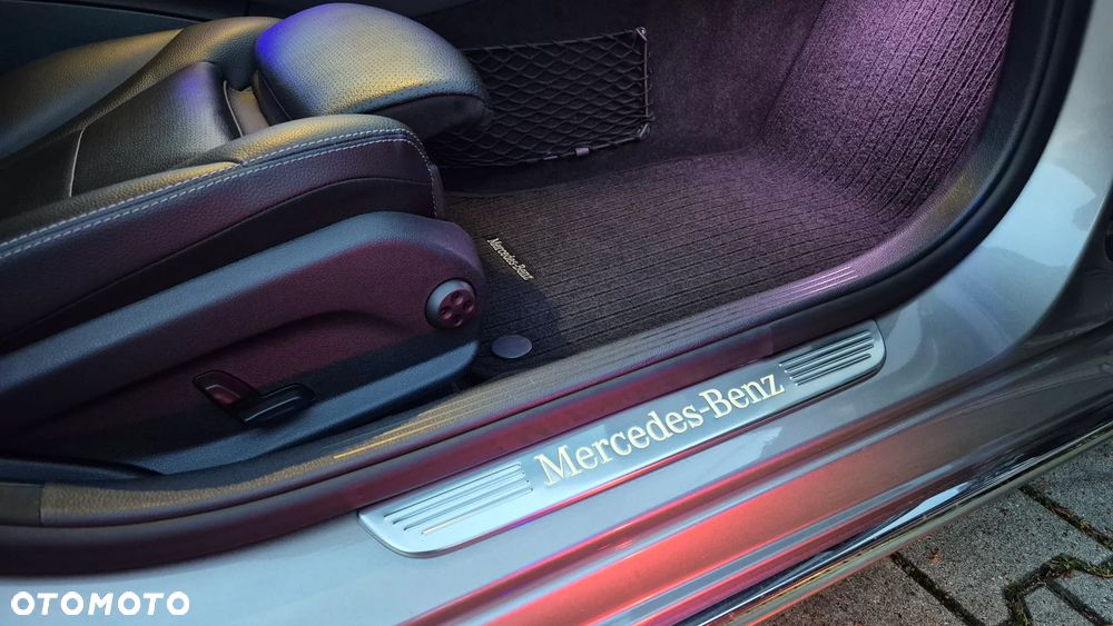 Mercedes-Benz Klasa C 300 d 9G-TRONIC Avantgarde - 37