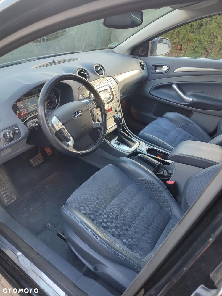 Ford Mondeo 2.3 Titanium - 14