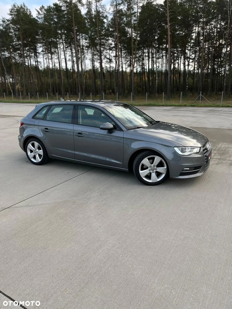 Audi A3 Sportback 2.0 TDI - 1