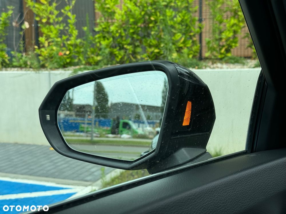 Audi Q3 - 18