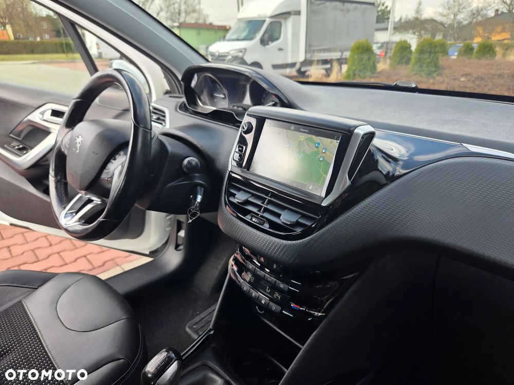 Peugeot 2008 PureTech 110 Stop&Start Urban Move - 20