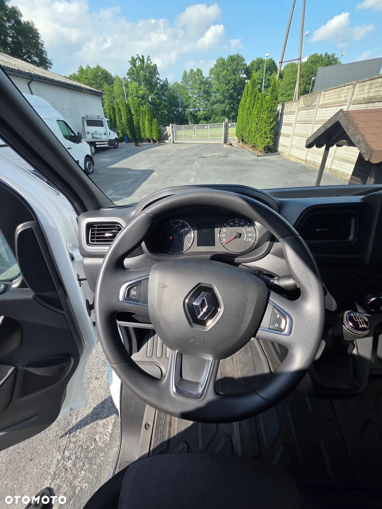 Renault Master - 33