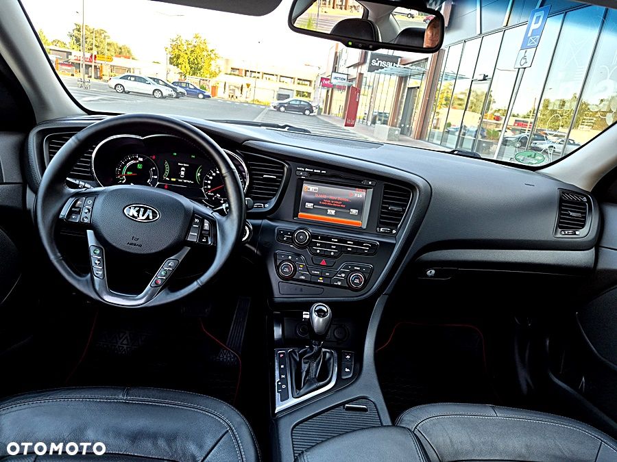 Kia Optima - 18
