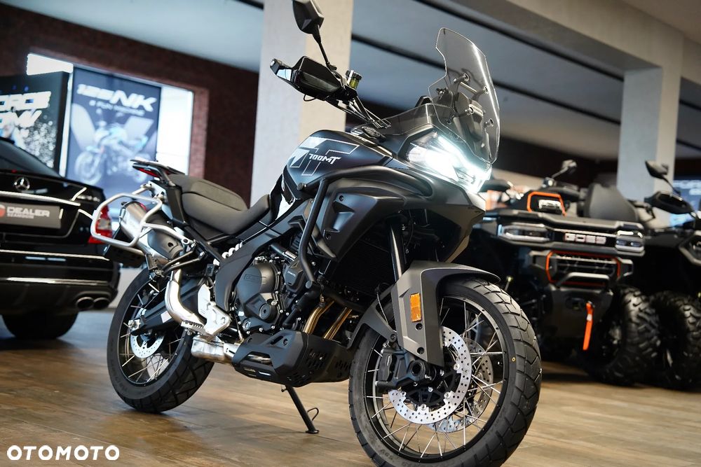 CFMoto 700MT - 4