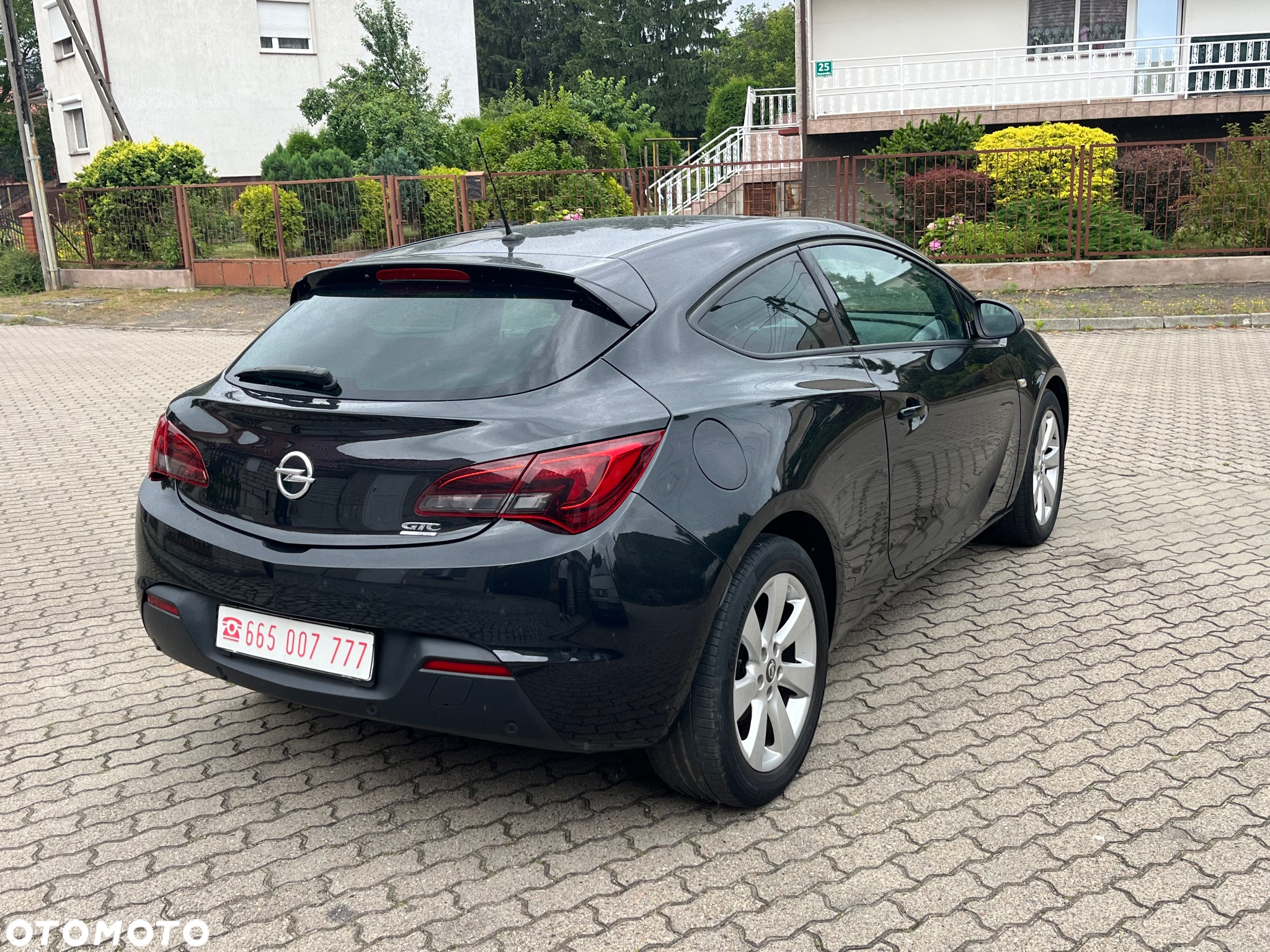 Opel Astra GTC 1.4 Turbo - 16