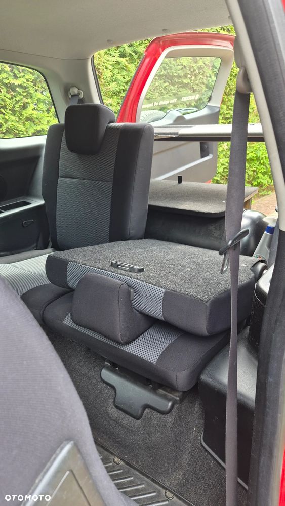 Suzuki Grand Vitara 1.6 - 7