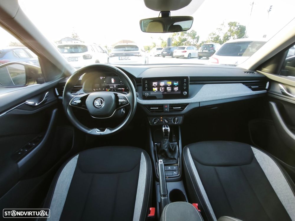 Skoda Kamiq 1.0 TSI DSG - 11
