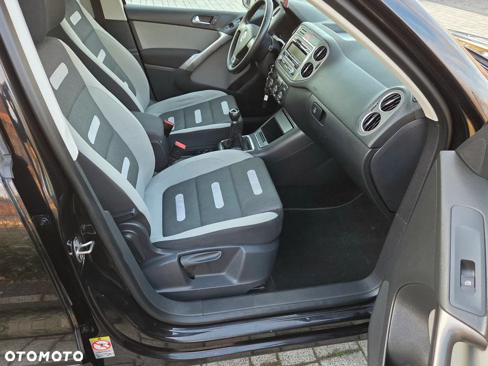 Volkswagen Tiguan 2.0 TDI 4Mot Sport&Style - 6
