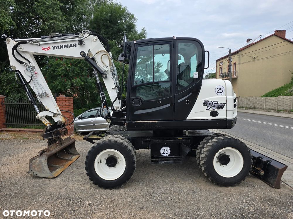 Yanmar Terex B95W