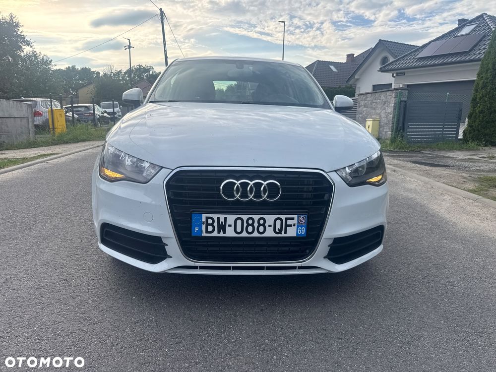 Audi A1 3-drzwiowe 1.6 TDI S line edition - 2