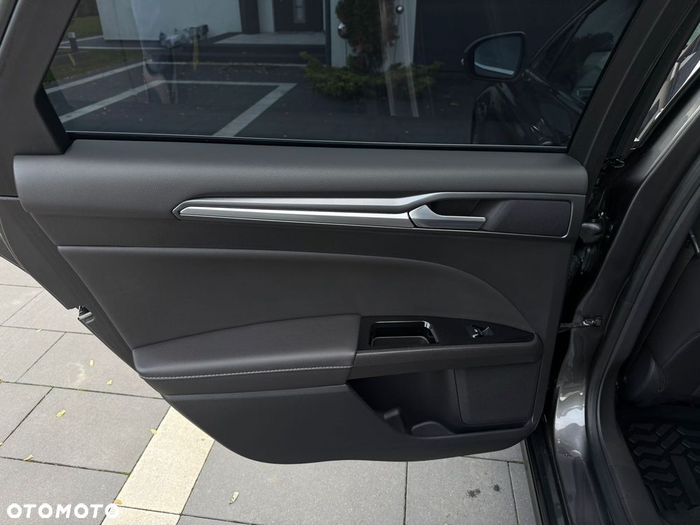 Ford Mondeo 2.0 TDCi Gold Edition PowerShift - 12