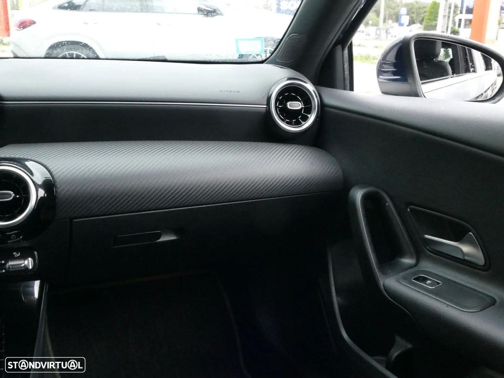 Mercedes-Benz A 250 e Style Plus - 33