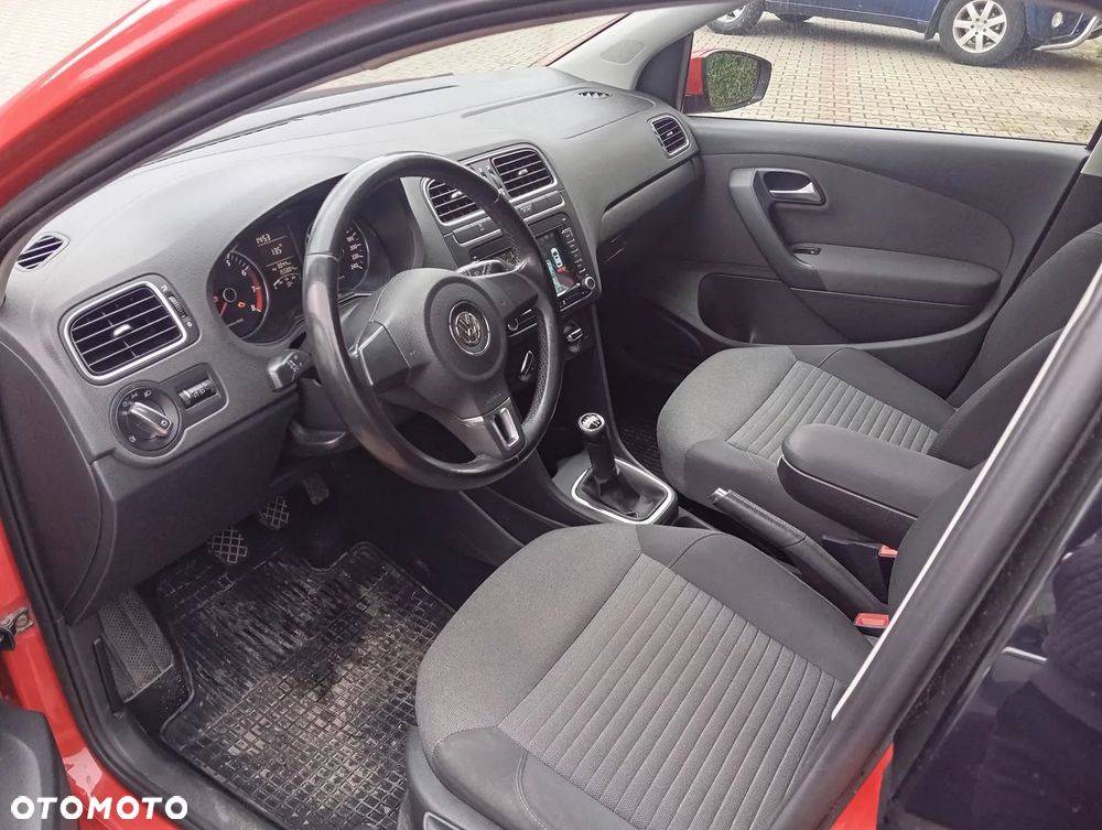 Volkswagen Polo - 10