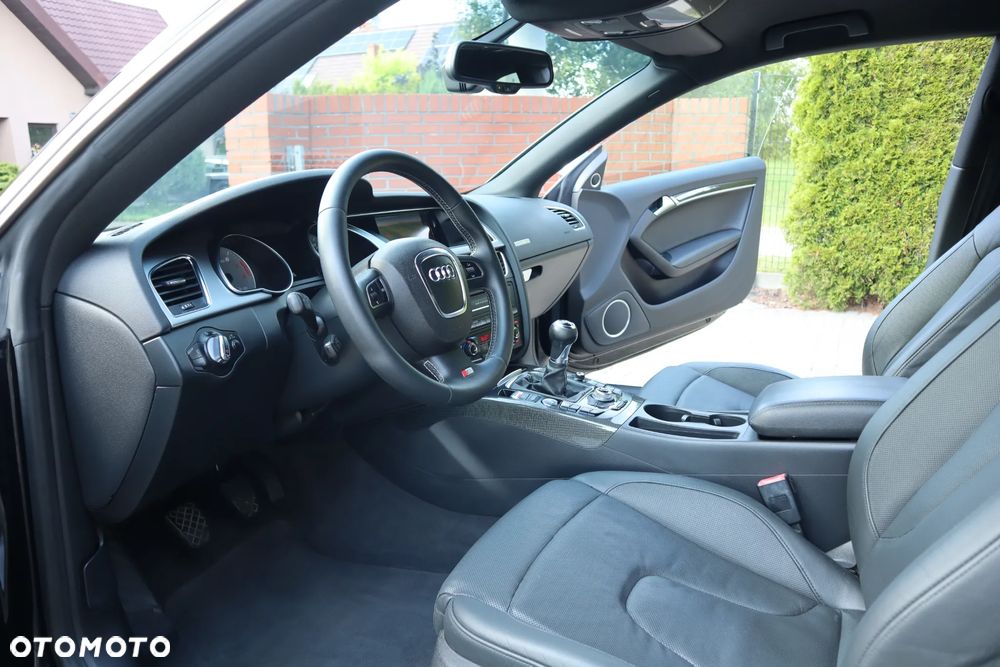 Audi S5 Coupé 4.2 Quattro - 9