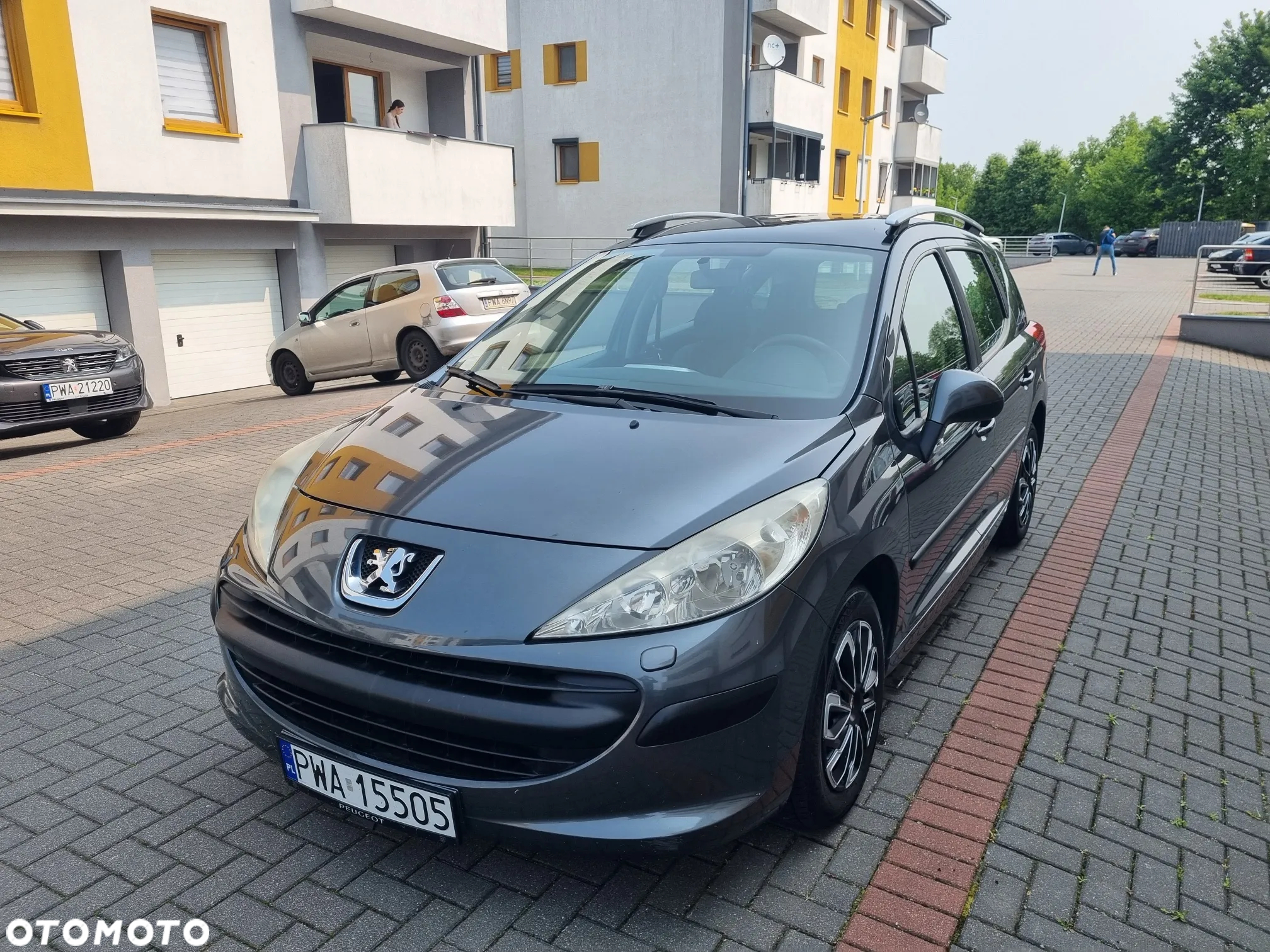 Peugeot 207 1.4 16V Trendy - 2