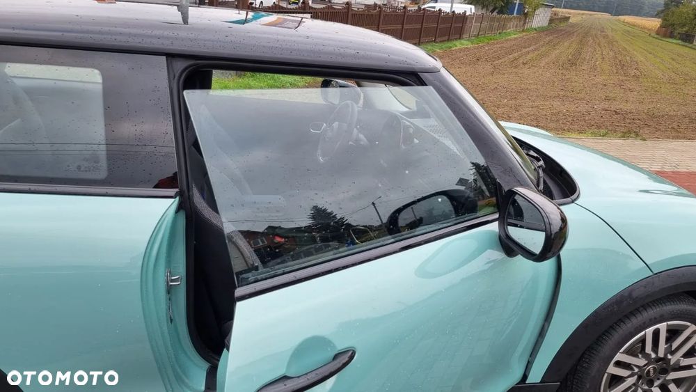 MINI Cooper C Linia Favoured - 23