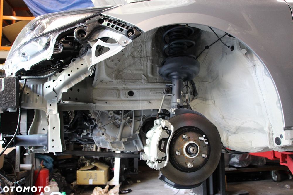 Toyota Corolla 1.8 Hybrid Style - 27