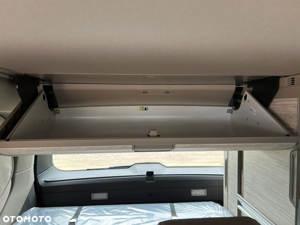 Volkswagen California - 24