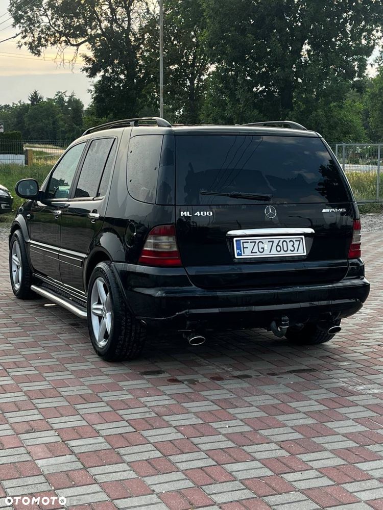 Mercedes-Benz ML - 4