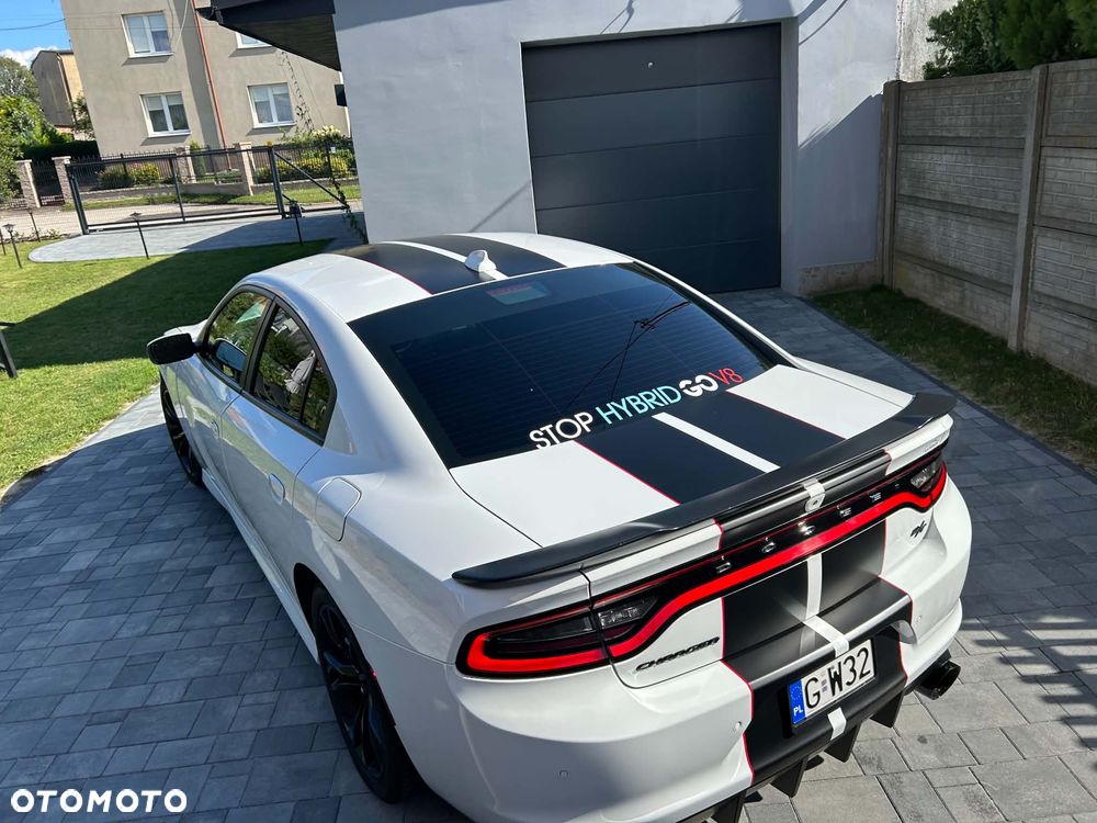 Dodge Charger 5.7 R/T - 11