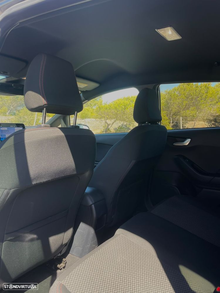 Ford Fiesta 1.0 EcoBoost ST-Line - 17