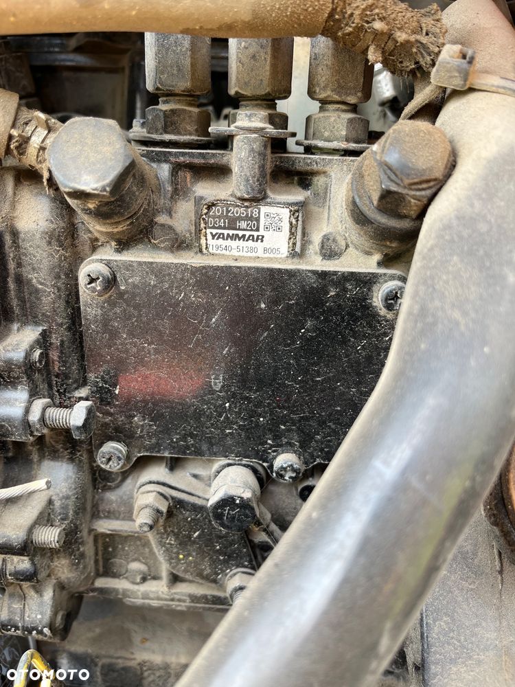 Takeuchi TB016 - 9