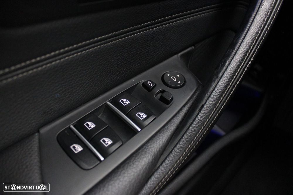 BMW 520 d Auto - 29