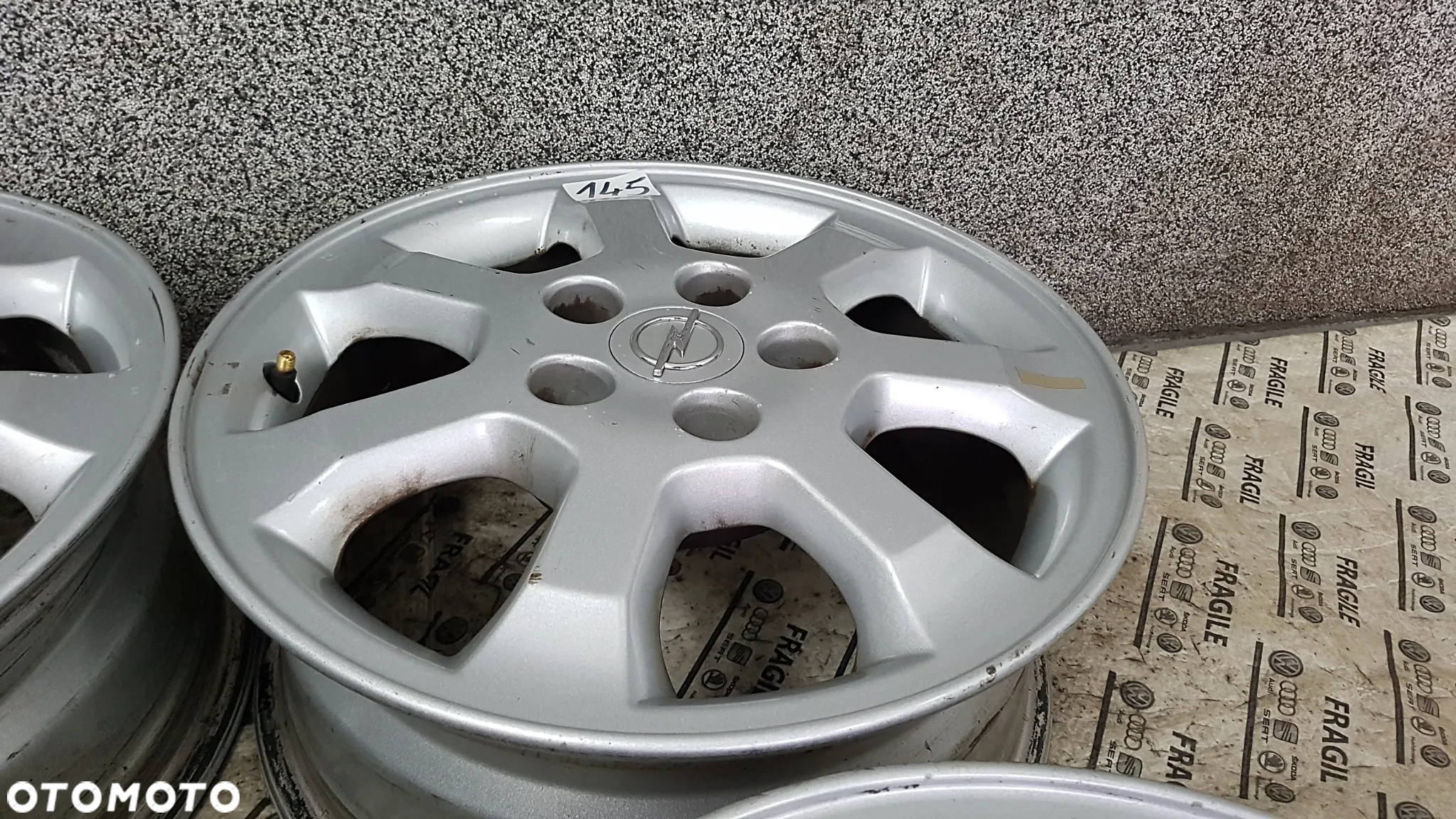 FELGI ALU ORYGINAŁ  OPEL ASTRA ZAFIRA MERIVA COMBO 5X110  6jx15 ET43 - 7