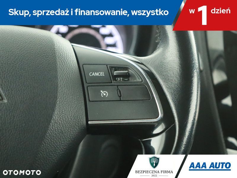 Mitsubishi ASX - 17