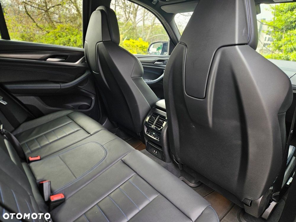 BMW X3 - 28