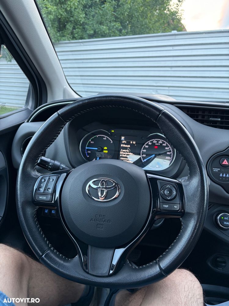 TOYOTA Yaris 2018 — imagine 12