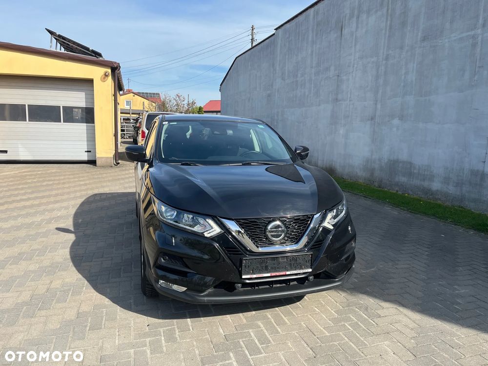 Nissan Qashqai - 2