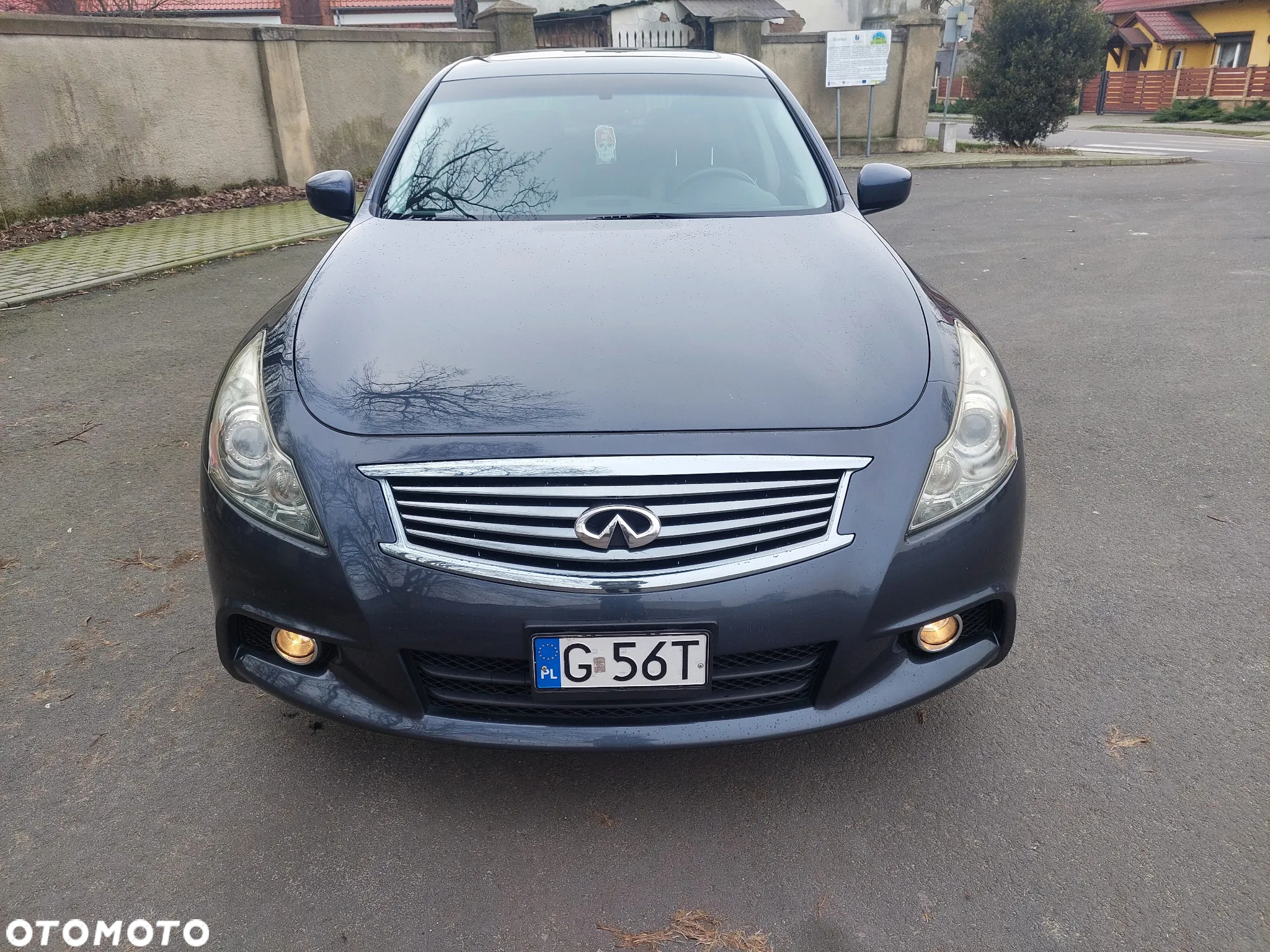 Infiniti G G37 AWD S - 2