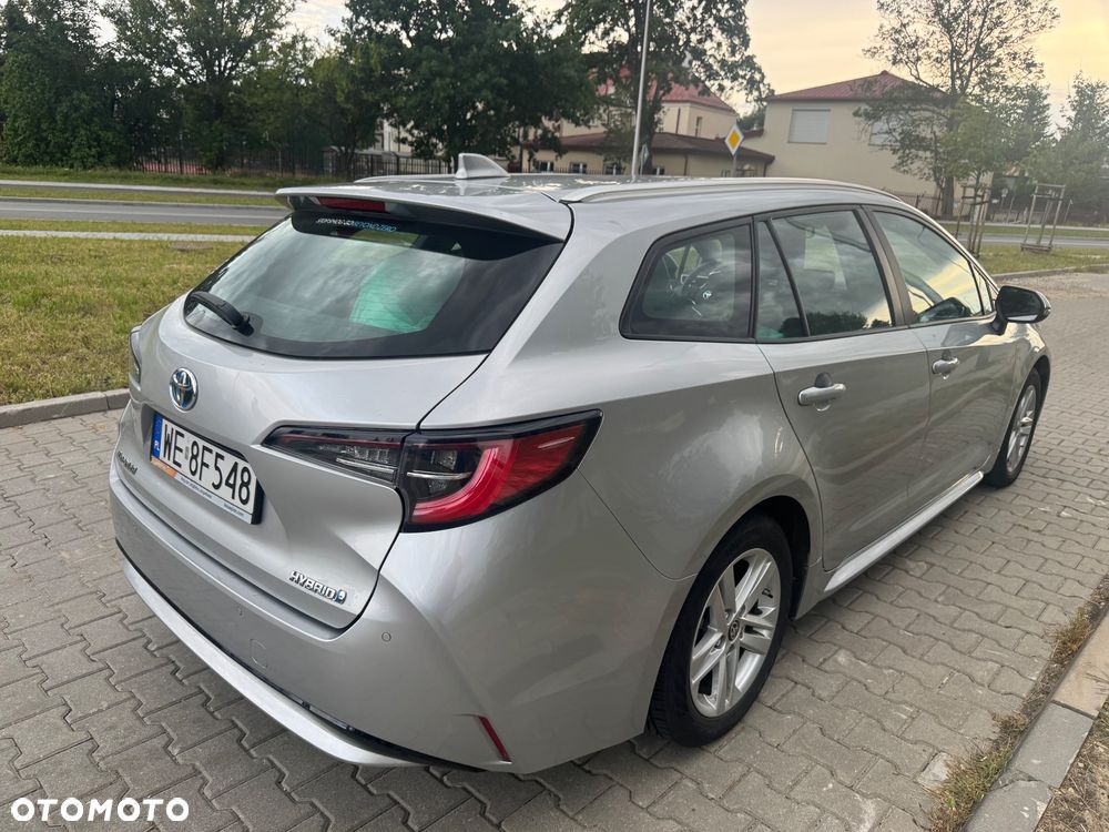 Toyota Corolla 1.8 Hybrid Comfort - 4