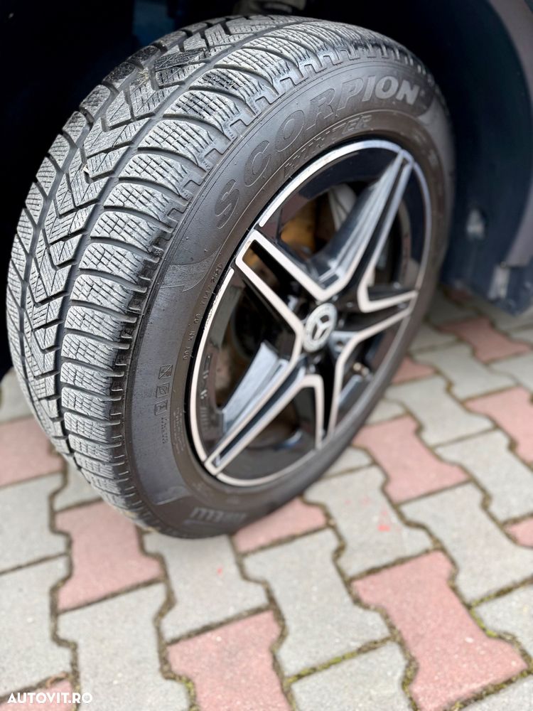 Mercedes-Benz GLC Coupe 300 de 4Matic 9G-TRONIC AMG Line - 24