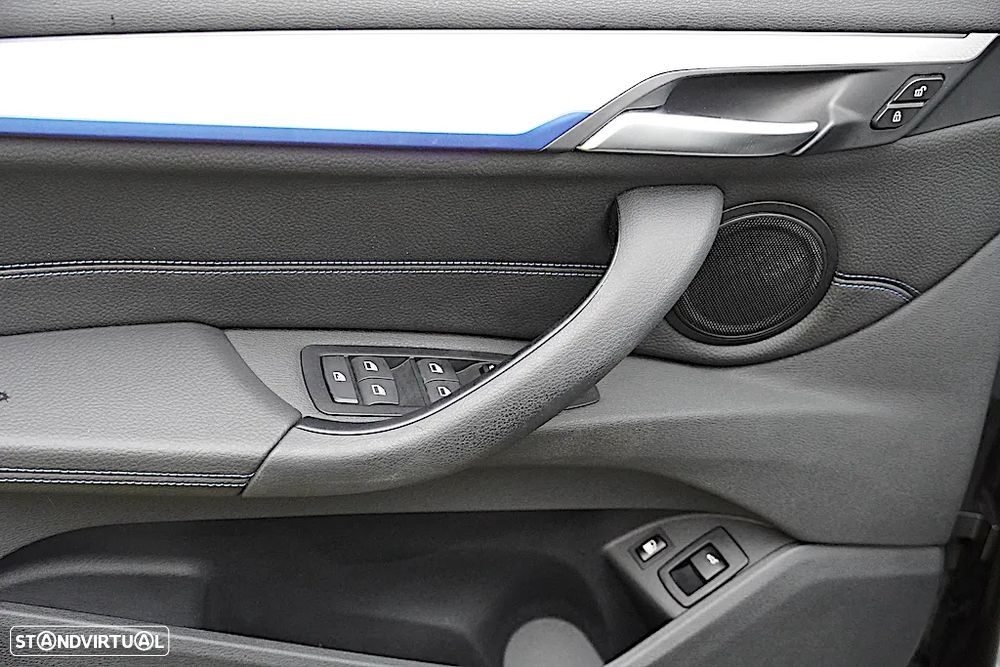 BMW X1 25 e xDrive Pack M - 23