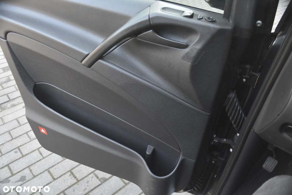Mercedes-Benz VITO - 17