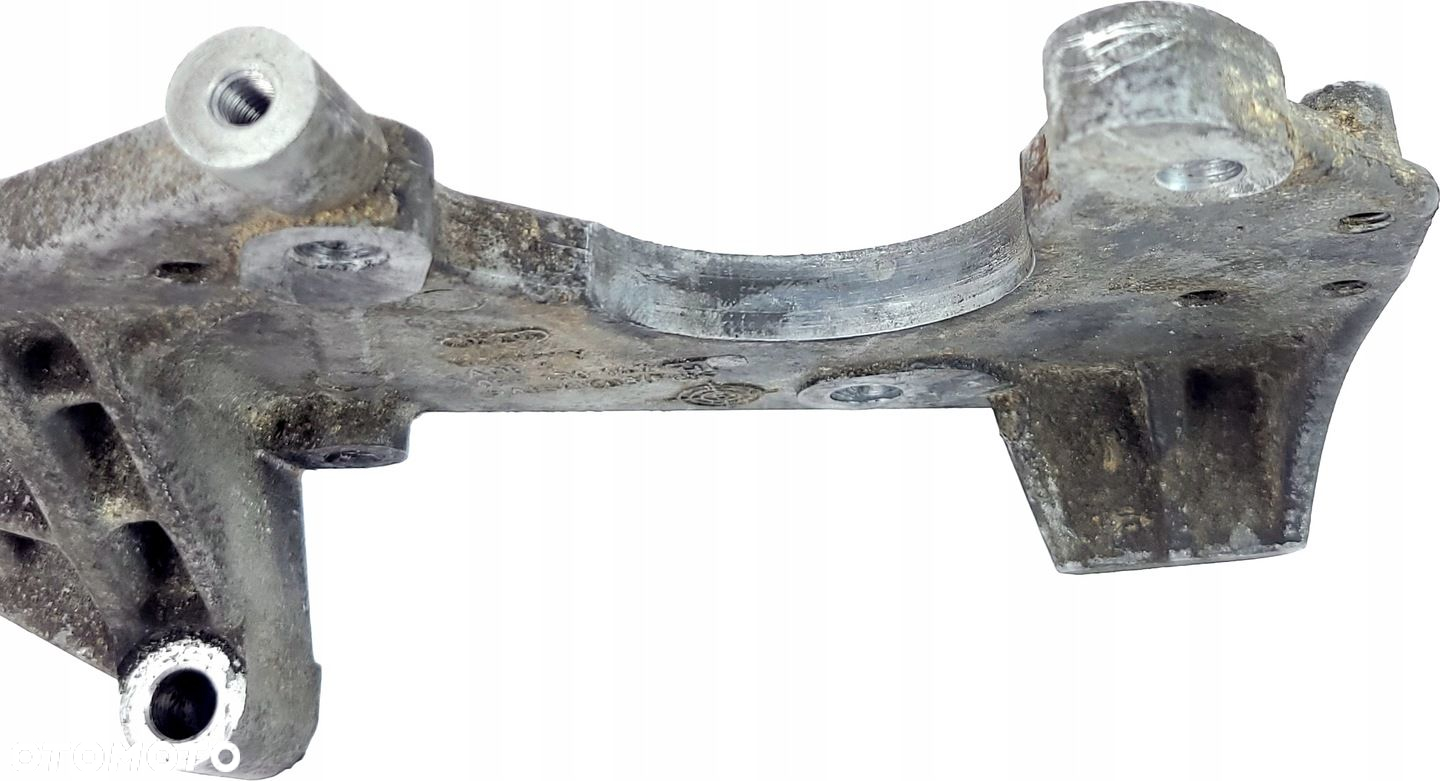 AUDI A6 C6 Q7 3.0 TDI ŁAPA MOCOWANIE WSPORNIK POMPY WTRYSKOWEJ 059130147H - 6