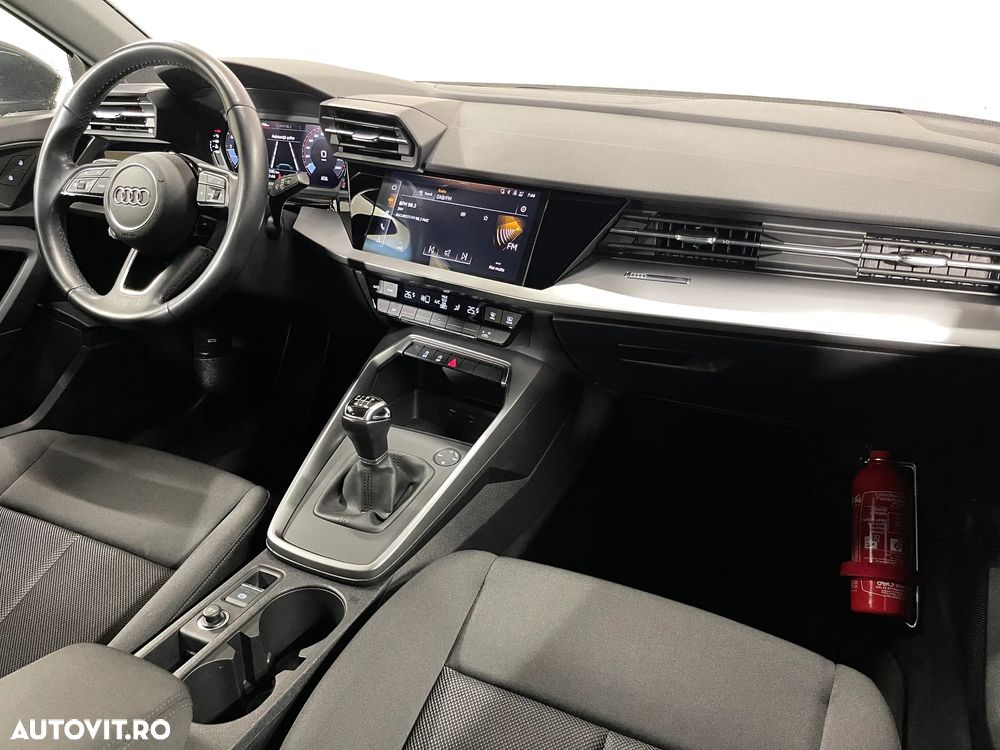 Audi A3 35 TFSI Advanced - 8